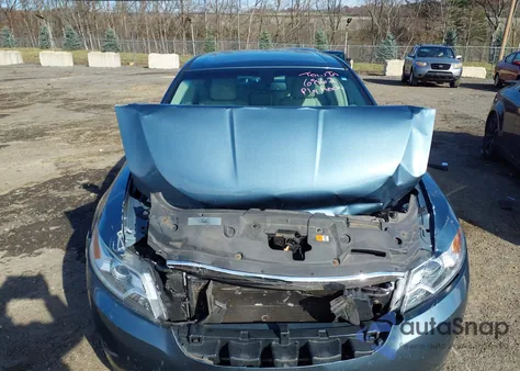 2010 Ford Taurus Sel from USA, damaged, VIN 1FAHP2EW2AG151802